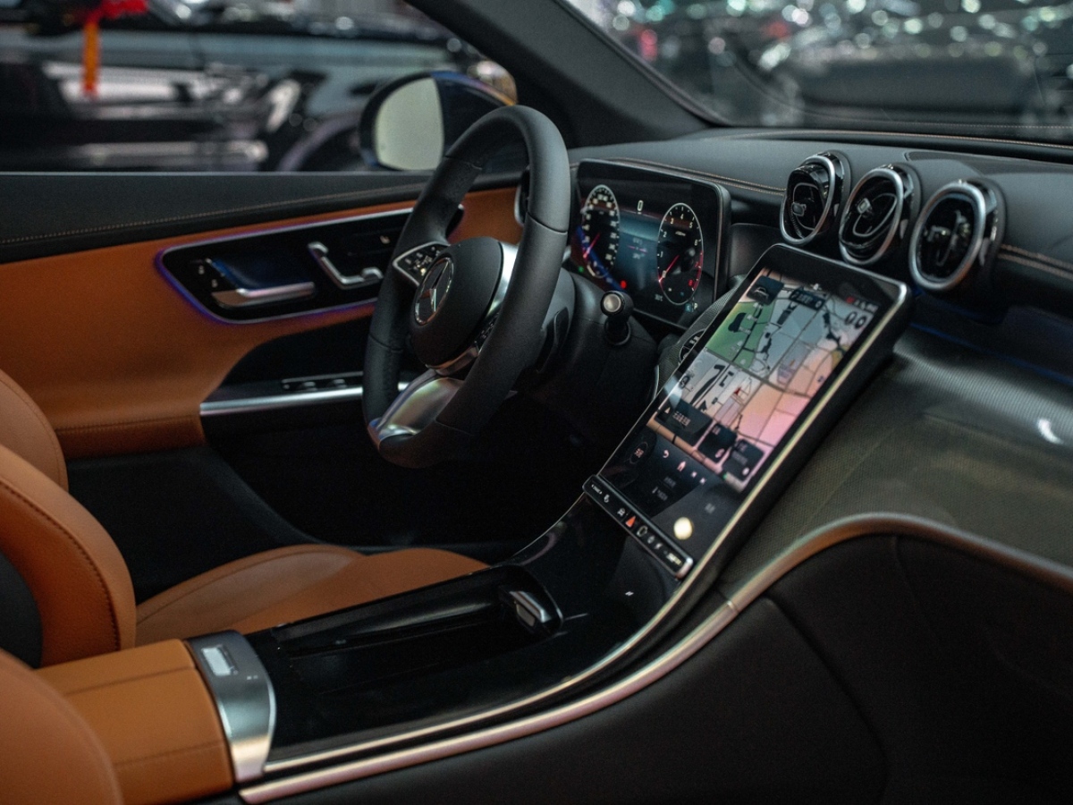 奔馳 奔馳GLC  2023款 GLC 260 L 4MATIC 動感型 5座圖片