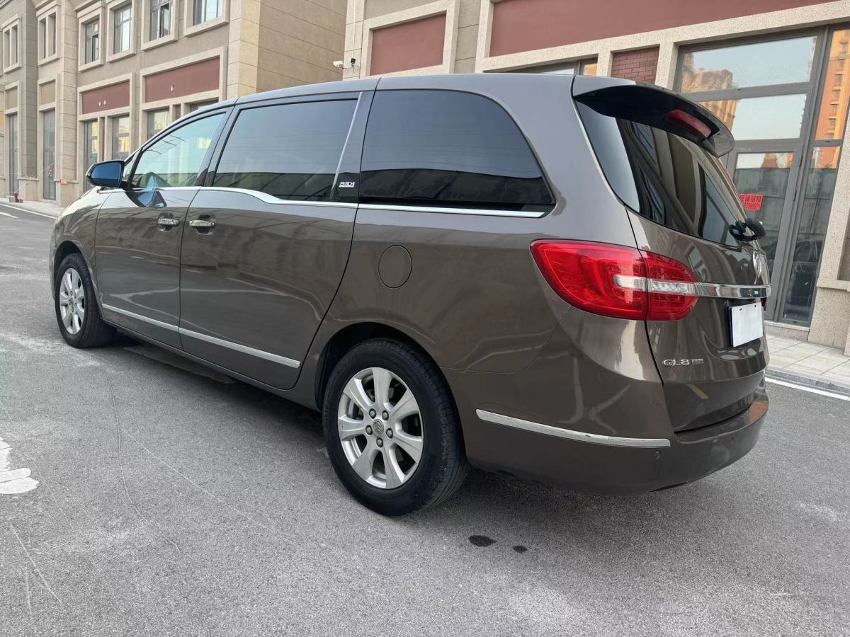 別克 GL8  2014款 3.0L XT豪華商務(wù)旗艦版圖片