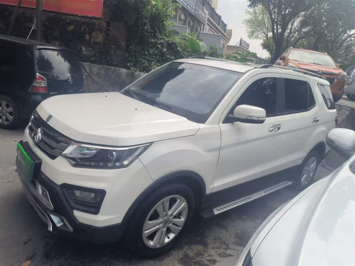 長安歐尚 CX70  2016款 1.6L 手動豪華型圖片