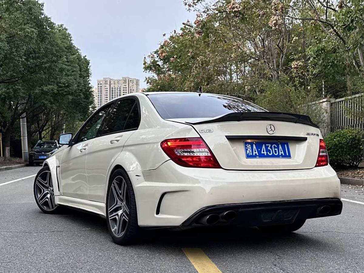 奔馳 奔馳C級AMG  2010款 AMG C 63 高性能版圖片