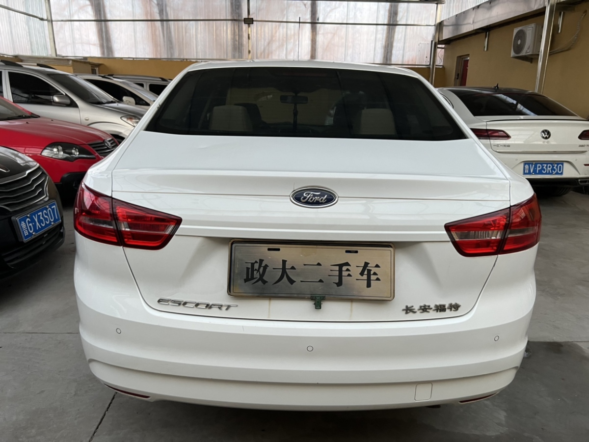 福特 福睿斯  2015款 1.5L 手动舒适型图片