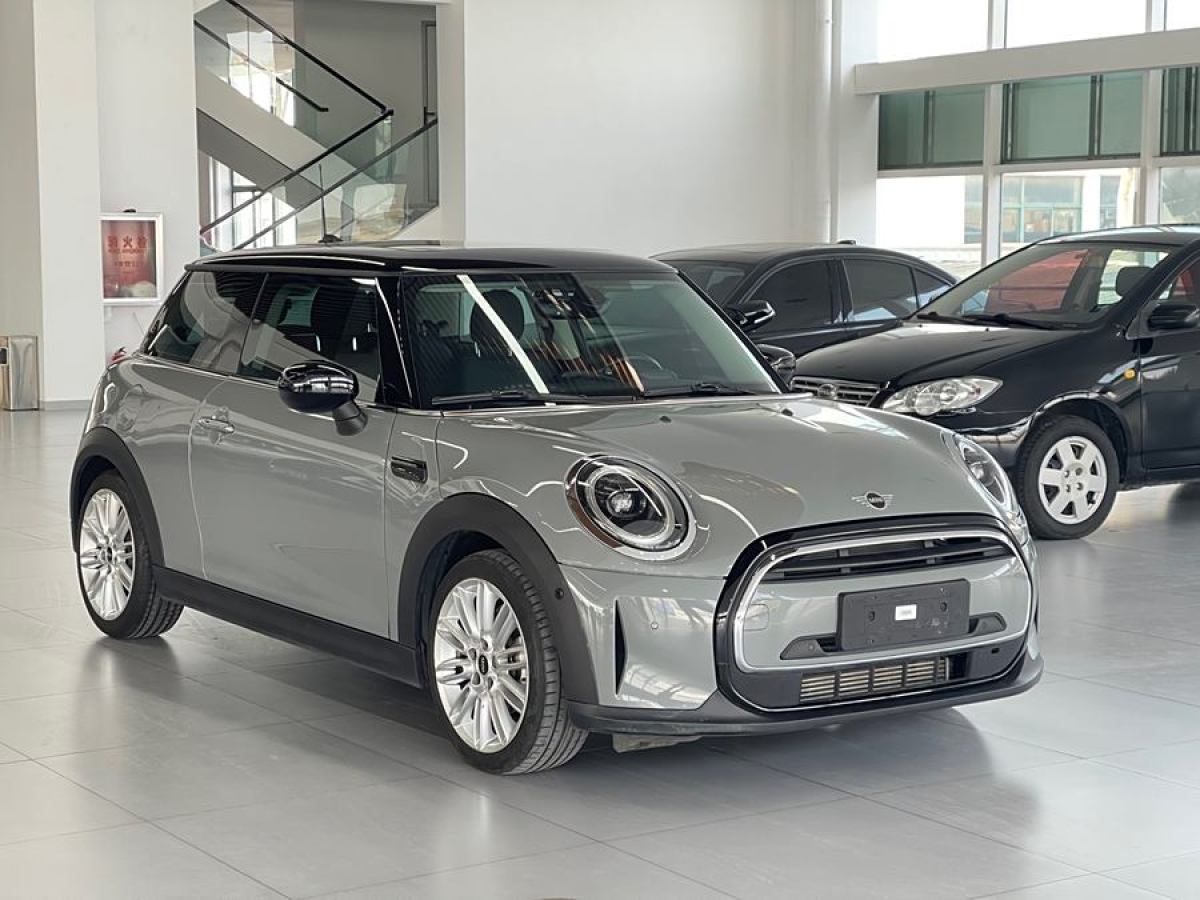 MINI MINI  2022款 改款 1.5T COOPER 經典派圖片