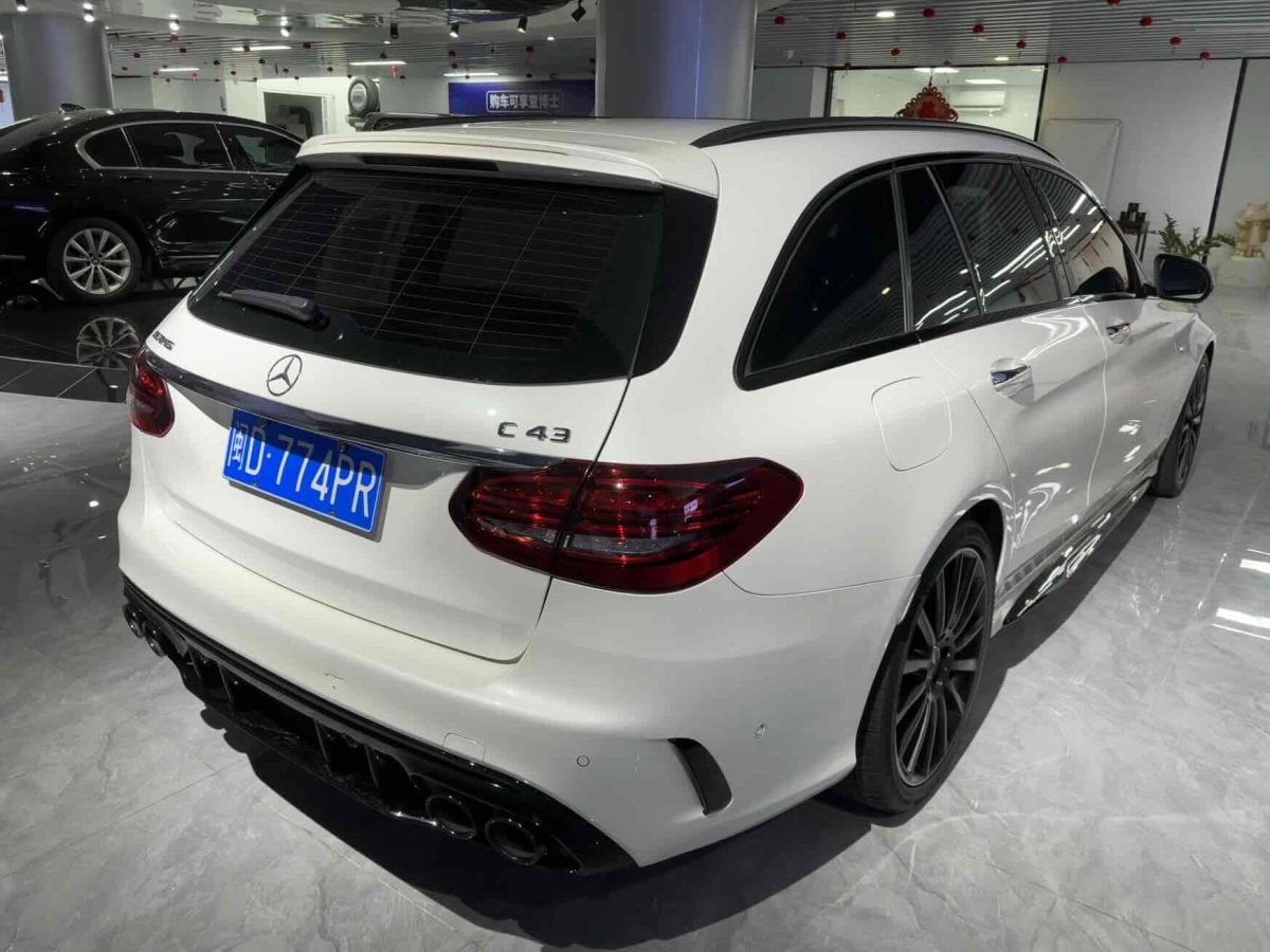 2021年3月奔馳 奔馳C級(jí)AMG  2019款 AMG C 43 4MATIC 旅行轎車(chē) 特別版