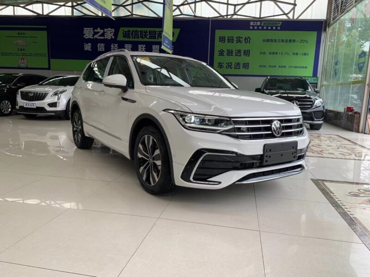 大眾 途觀l 2022款 330tsi 自動兩驅r-line越享版圖片