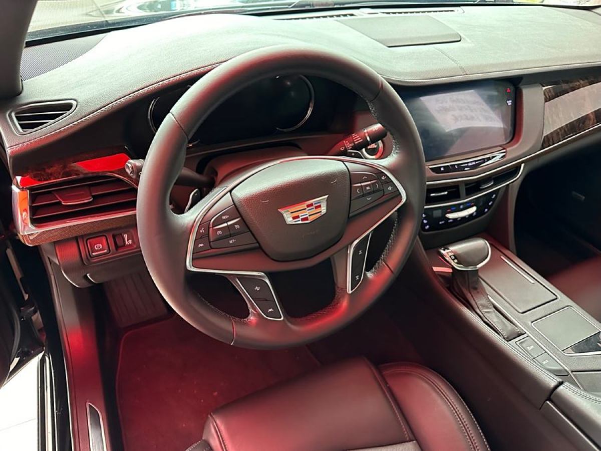 凱迪拉克 CT6  2017款 28T 豪華型圖片