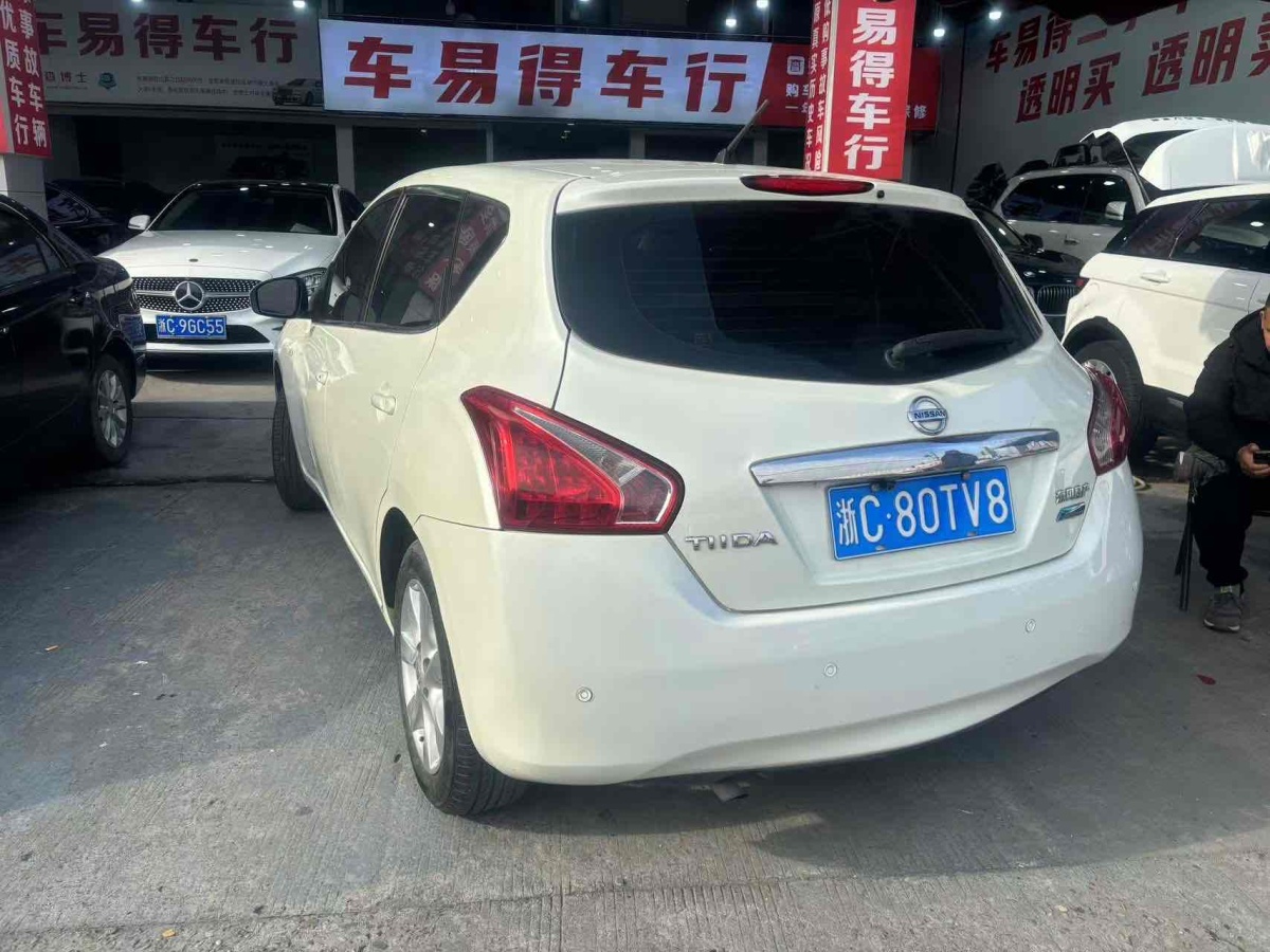 日產(chǎn) 騏達(dá)  2014款 1.6L CVT豪華型圖片