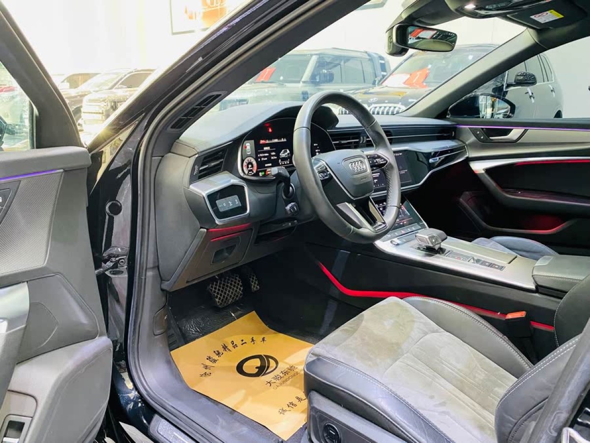 奧迪 奧迪A6L  2021款 45 TFSI 臻選動感型圖片
