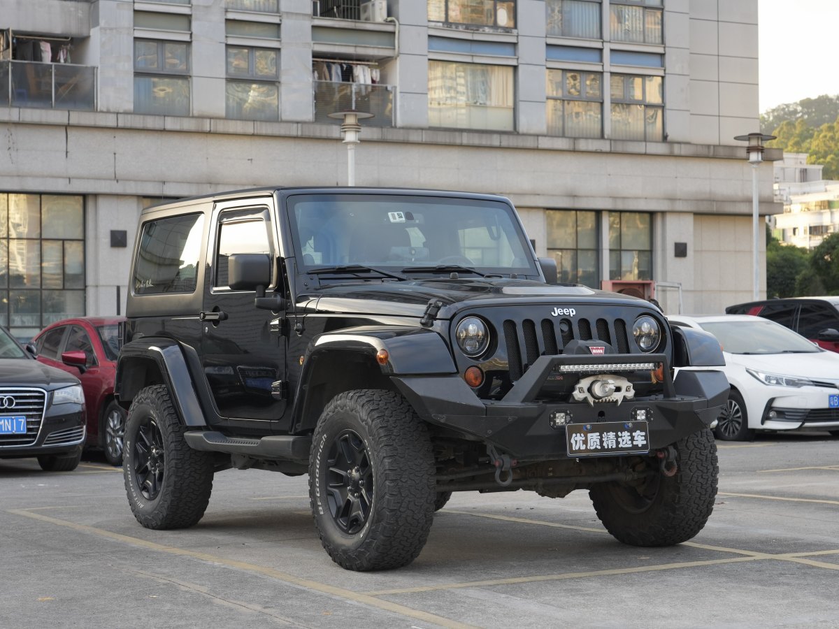 Jeep 牧馬人  2013款 3.6L Sahara 兩門版圖片