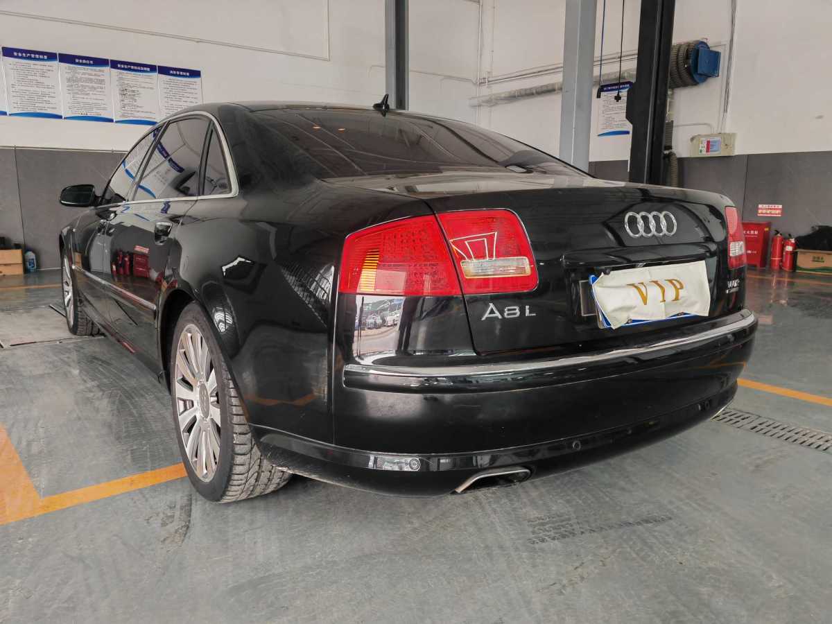 奧迪 奧迪A8  2006款 A8L 6.0 W12 quattro旗艦型圖片