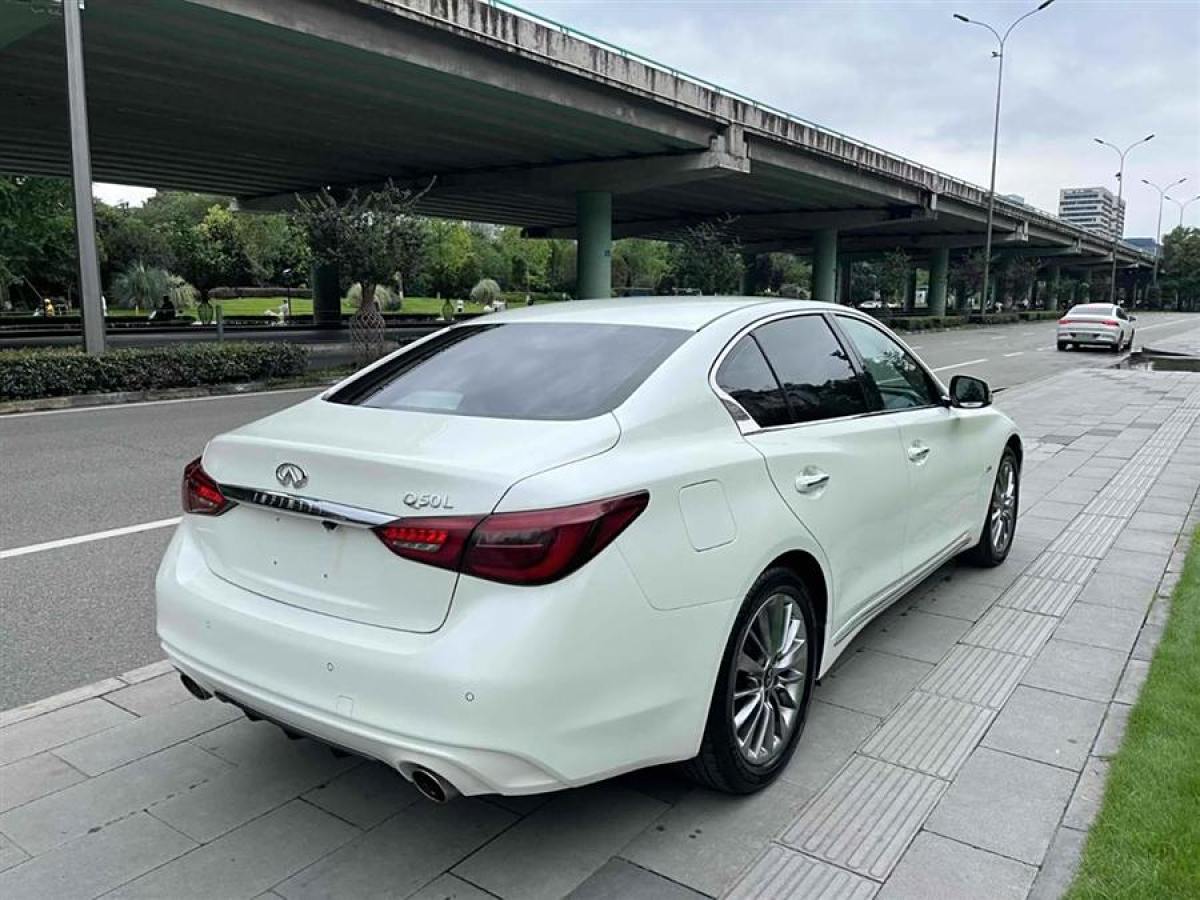 英菲尼迪 Q50L  2018款  2.0T 逸享版 國VI圖片