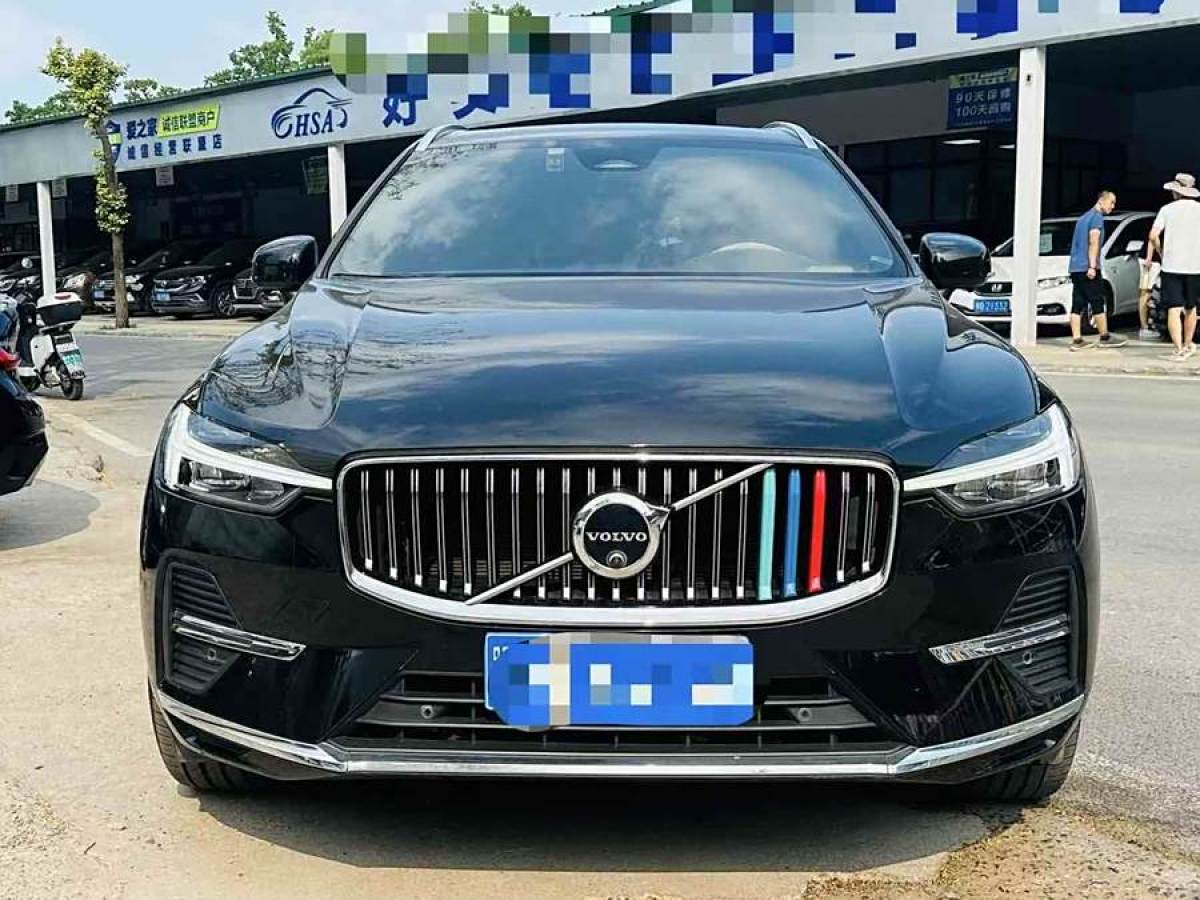 沃爾沃 XC60  2022款 B5 四驅(qū)智逸豪華版圖片