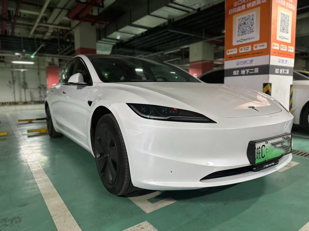 特斯拉 Model 3  2023款 煥新版 后輪驅(qū)動(dòng)圖片