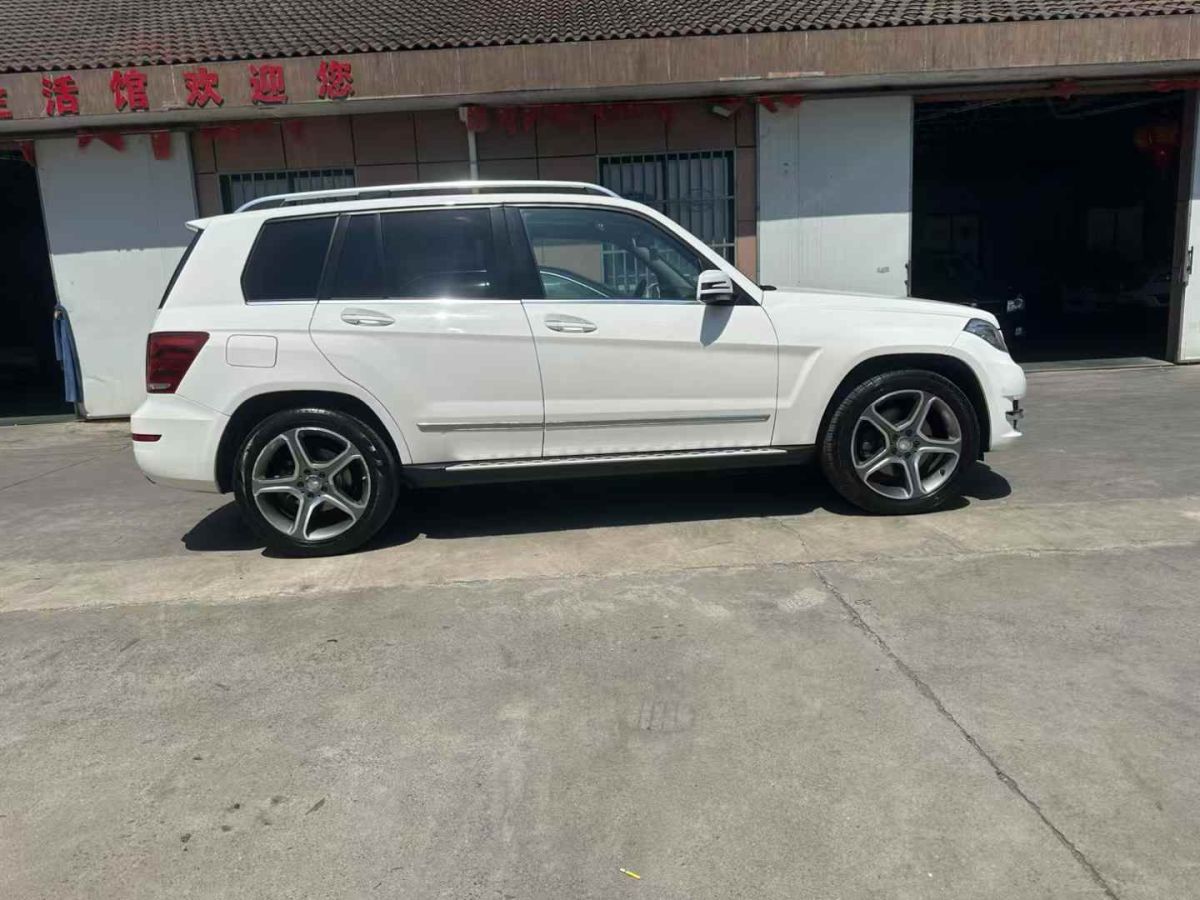 奔馳 奔馳GLK級(jí)  2014款 GLK 260 4MATIC 動(dòng)感型圖片