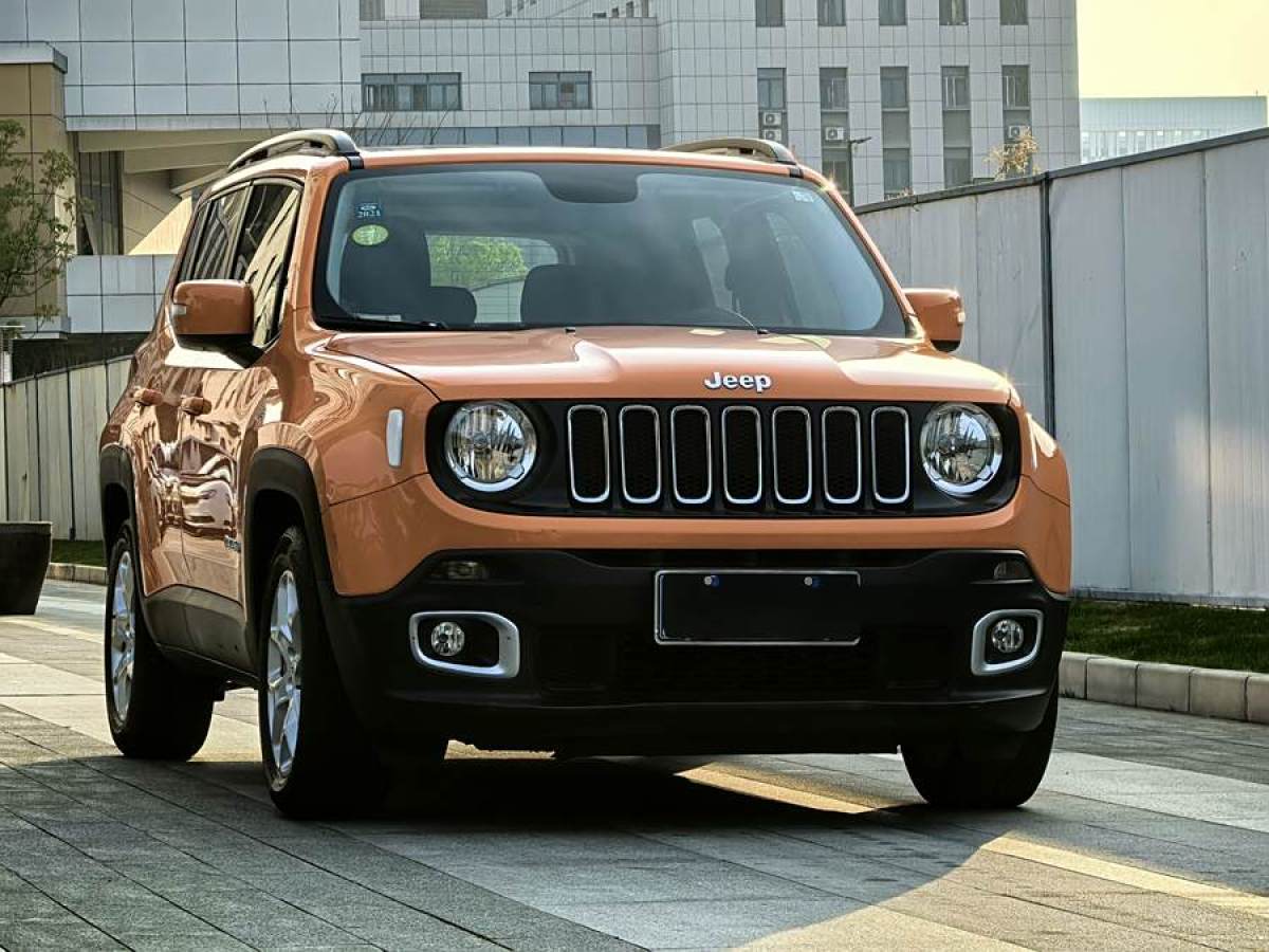 Jeep 自由俠  2016款 1.4T 自動勁能版圖片