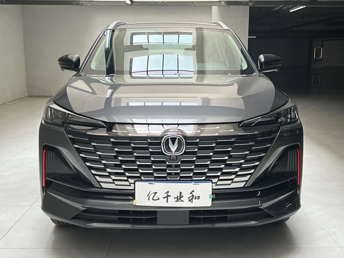 長(zhǎng)安 CS75 PLUS  2021款 2.0T 自動(dòng)領(lǐng)航型圖片