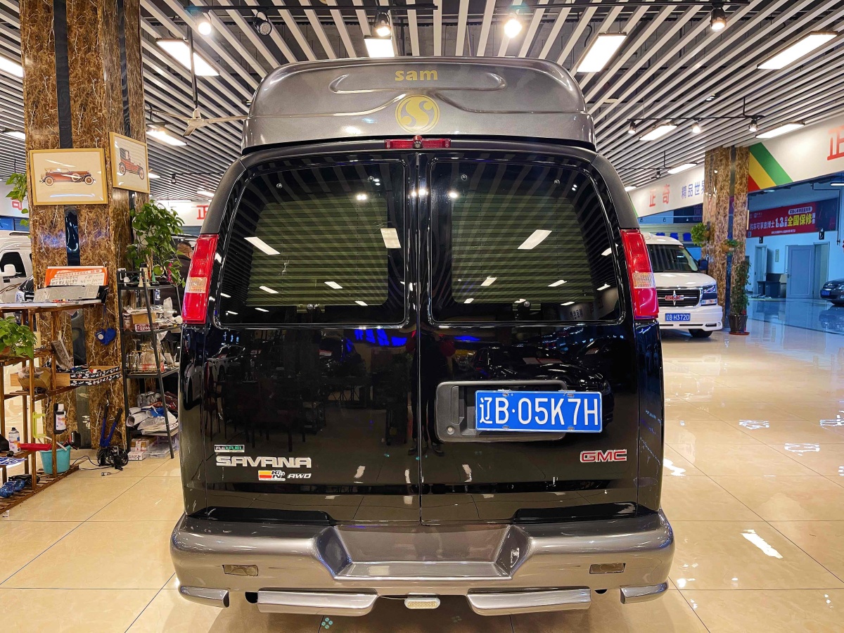 2011年1月GMC SAVANA  2011款 5.3L 商務(wù)之星7座