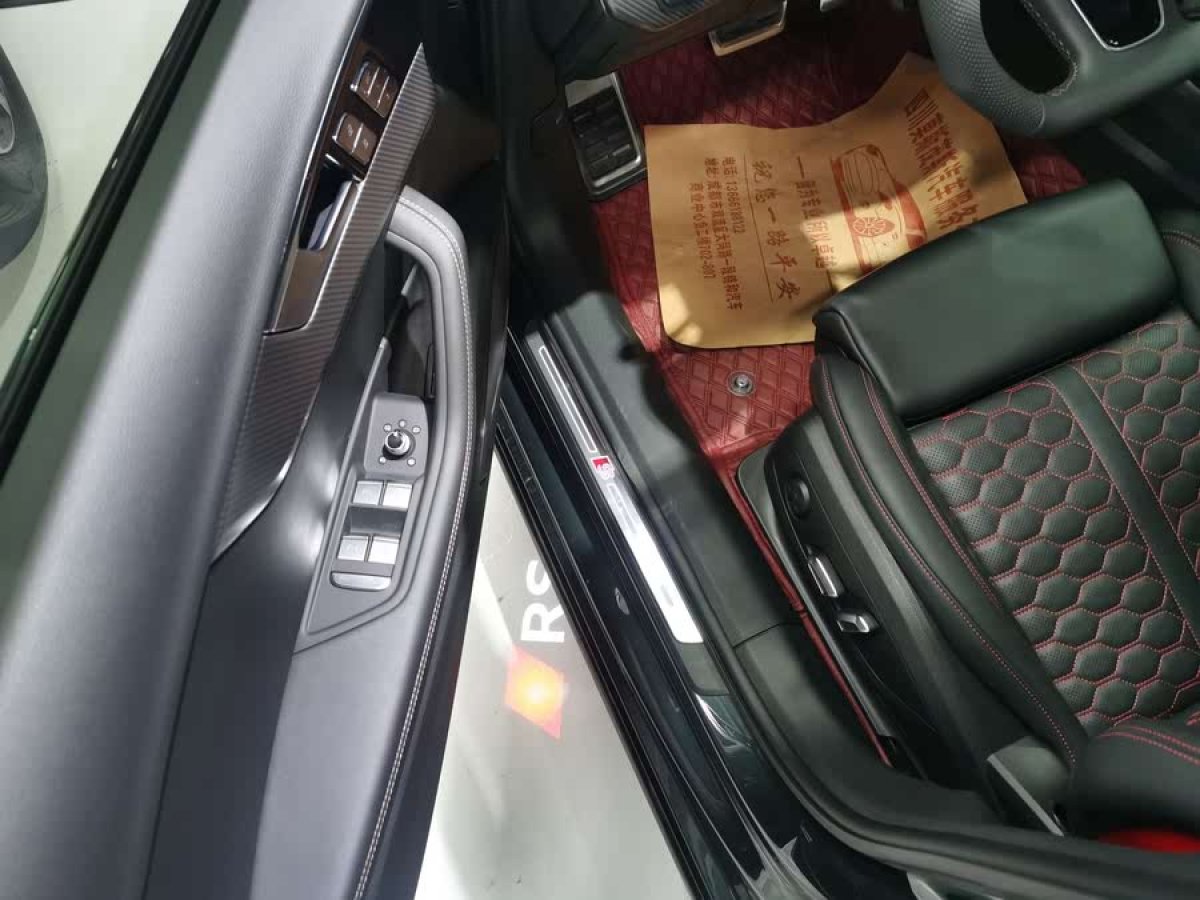 奧迪 奧迪A4L  2023款 40 TFSI quattro 豪華動(dòng)感型圖片