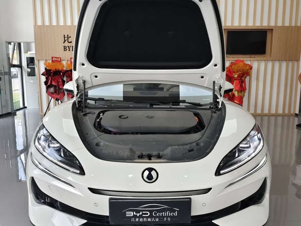 騰勢 騰勢Z9GT  2024款 1100四驅(qū)Ultra版圖片