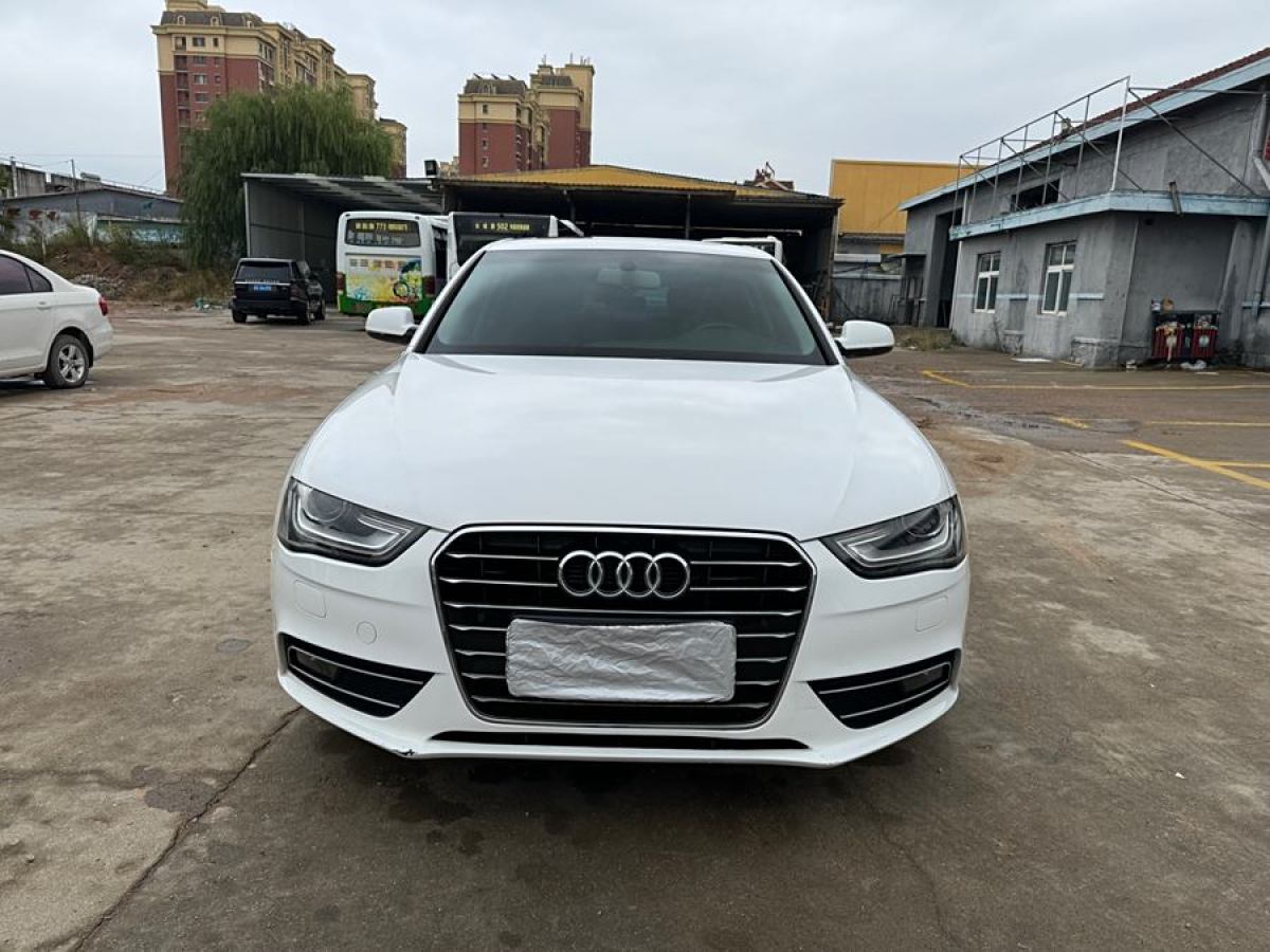 奧迪 奧迪A4L  2015款 30 TFSI 自動(dòng)舒適型圖片