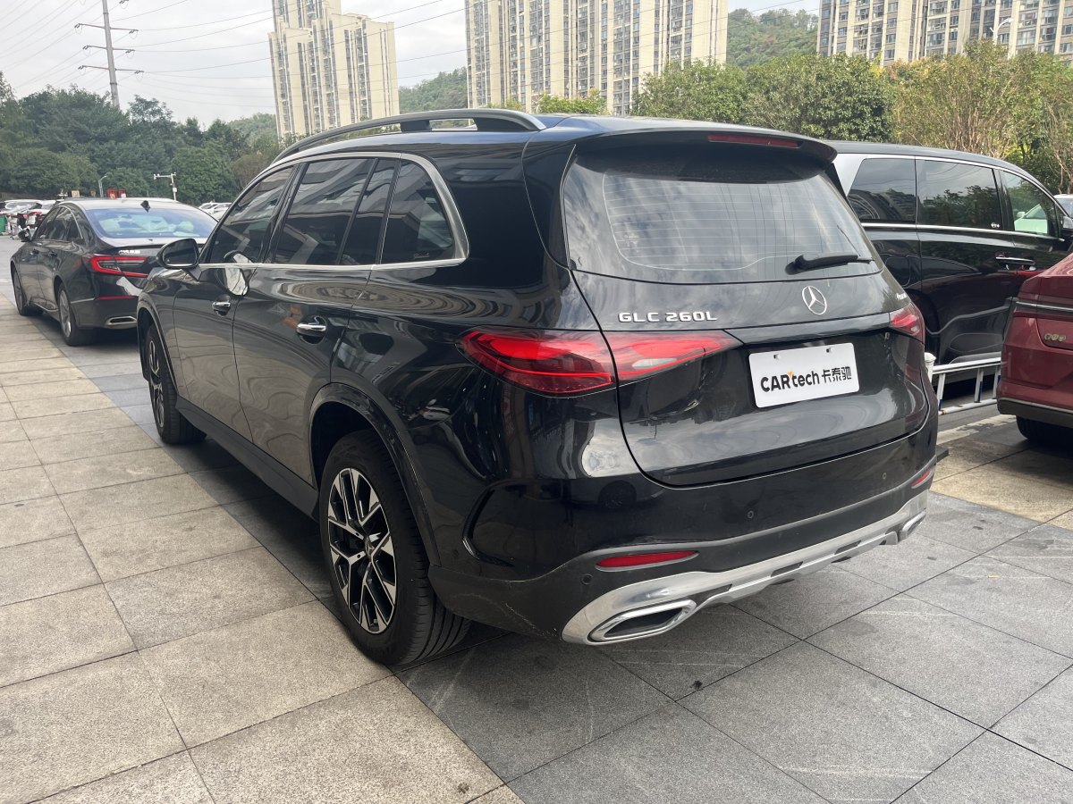 奔馳 奔馳GLC  2023款 改款 GLC 260 L 4MATIC 動(dòng)感型 5座圖片