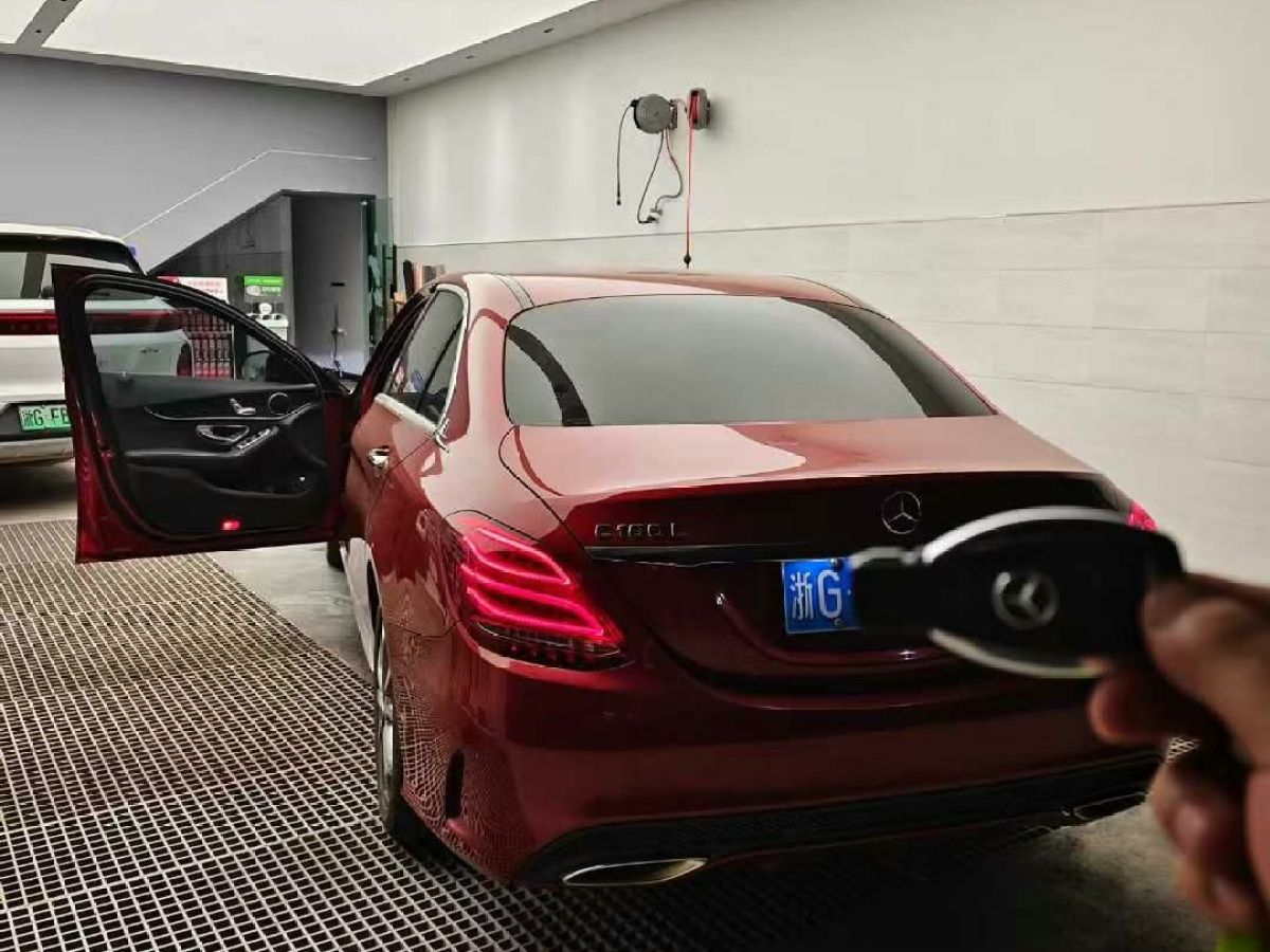 奔馳 奔馳C級(jí)  2017款 C 300 L圖片