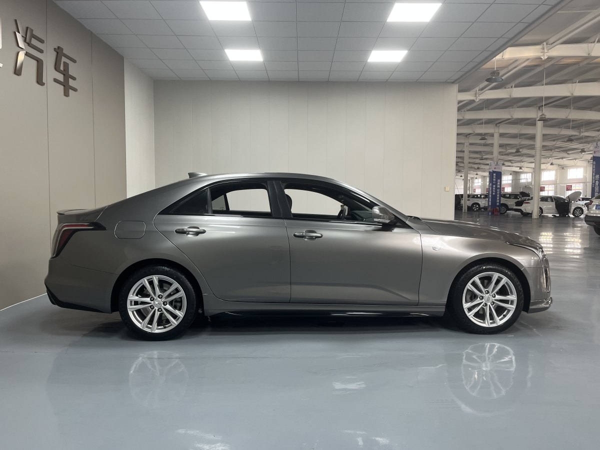 凱迪拉克 CT4  2020款 28T 時(shí)尚型圖片