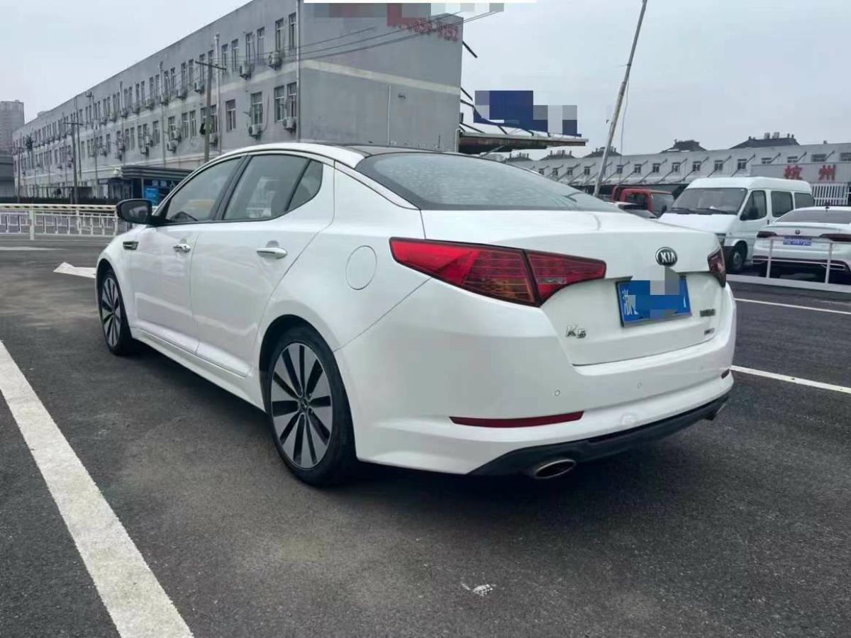 起亚 K5  2013款 2.0L Hybrid图片