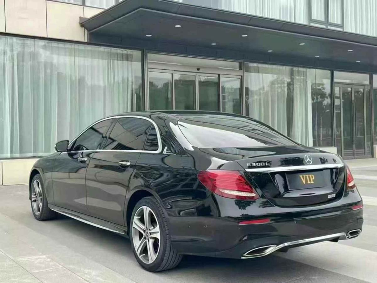 奔馳 奔馳E級(jí)  2019款 E 200 L圖片