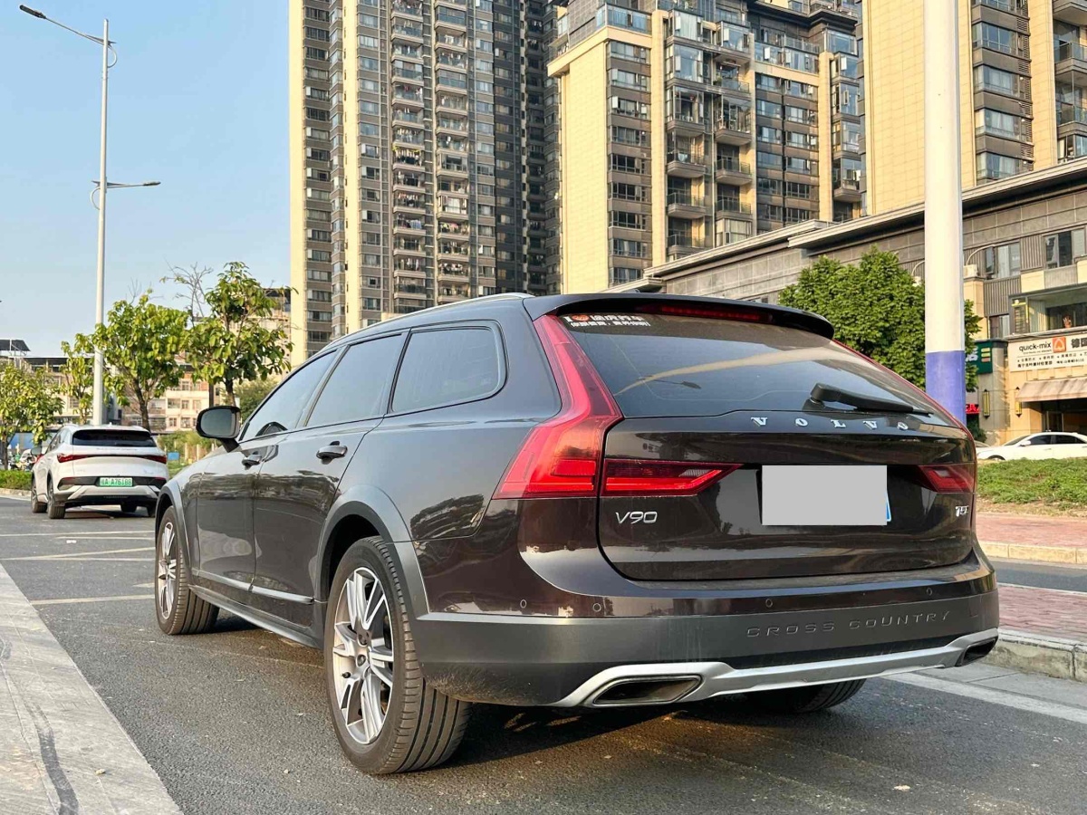 沃爾沃 V90  2017款 Cross Country T5 AWD 智尊版圖片