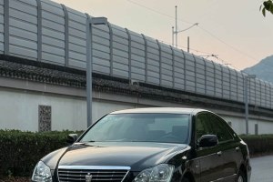 皇冠 豐田 2.5L Royal特別導航版