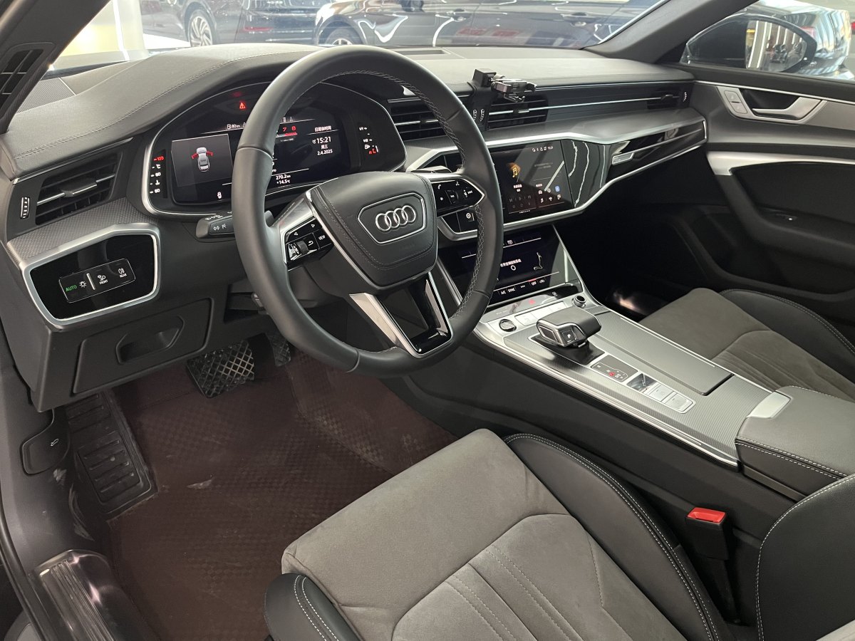 奧迪 奧迪A6L  2024款 45 TFSI 臻選動感型圖片