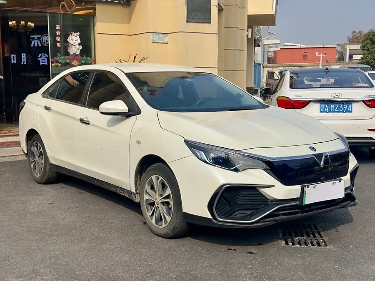 啟辰 D60EV  2022款 標(biāo)準(zhǔn)續(xù)航舒適版圖片