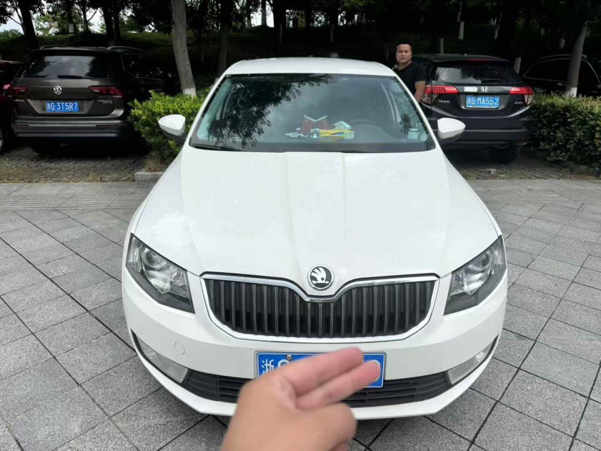 斯柯達(dá) 明銳  2015款 1.6L 手動逸致版圖片