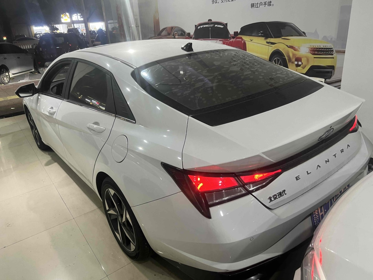 現(xiàn)代 伊蘭特  2022款 1.5L CVT GLX精英版圖片