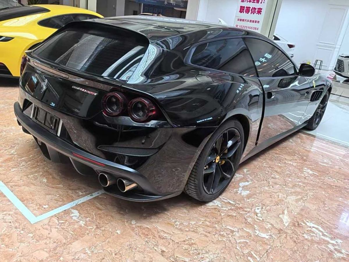 法拉利 GTC4Lusso  2017款 3.9T V8圖片