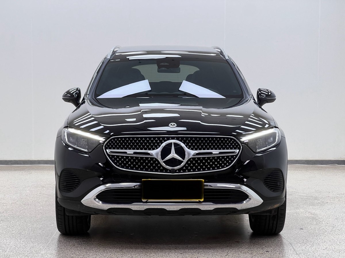 奔馳 奔馳GLC  2023款 改款 GLC 260 L 4MATIC 動感型 5座圖片