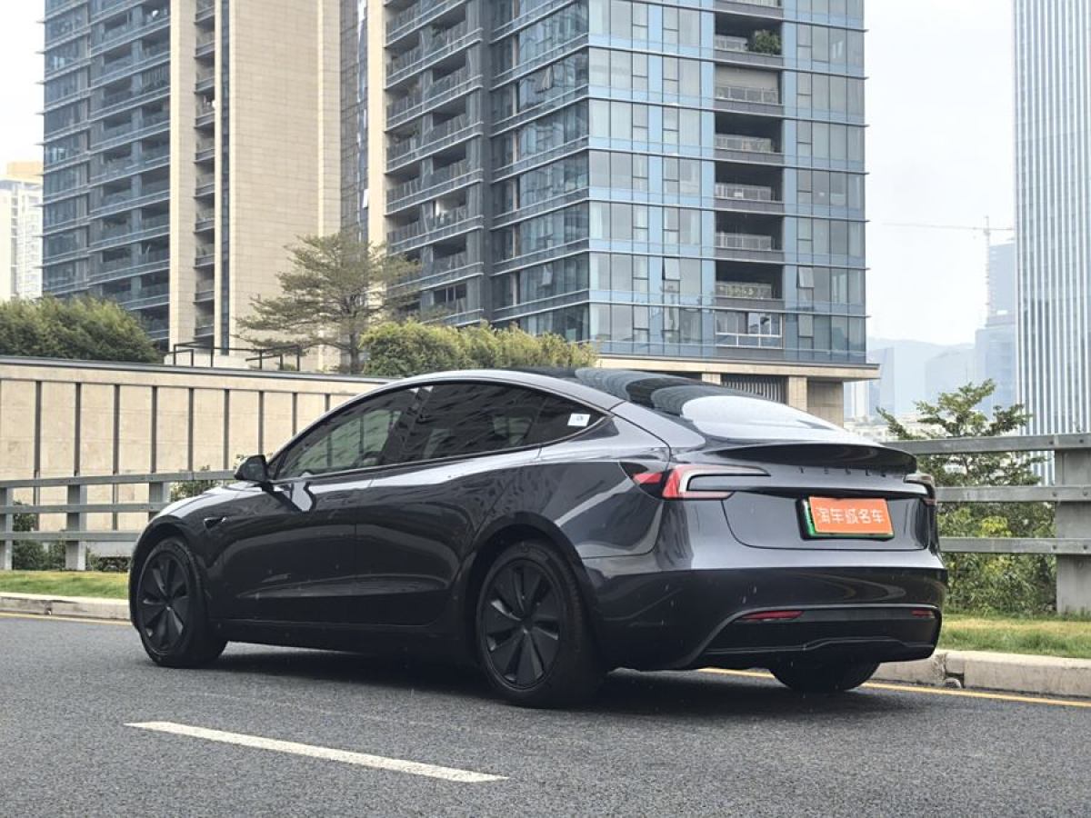 特斯拉 Model Y  2023款 后輪驅(qū)動(dòng)版圖片