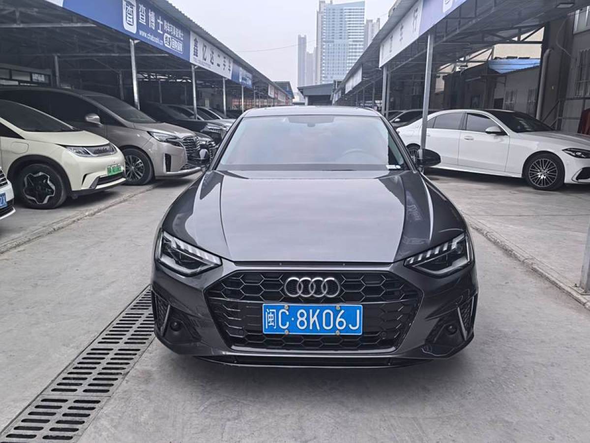 奧迪 奧迪A4L  2022款 40 TFSI 豪華動感型圖片