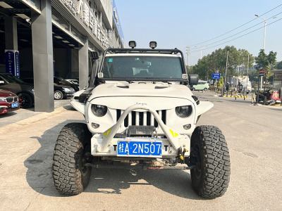 2015年11月 Jeep 牧馬人(進(jìn)口) 2.8TD Sahara 四門版圖片