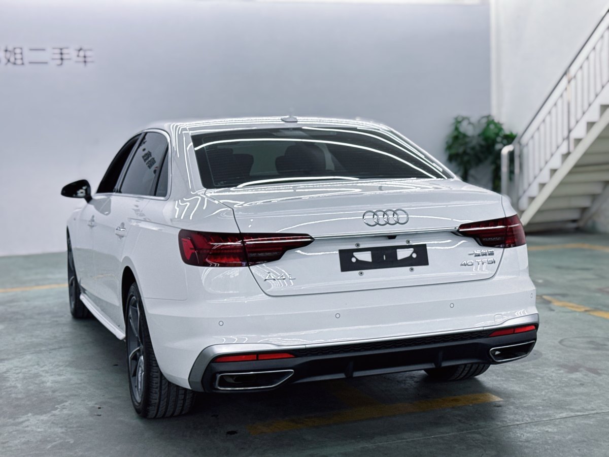 奧迪 奧迪A4L  2022款 40 TFSI 時尚動感型圖片