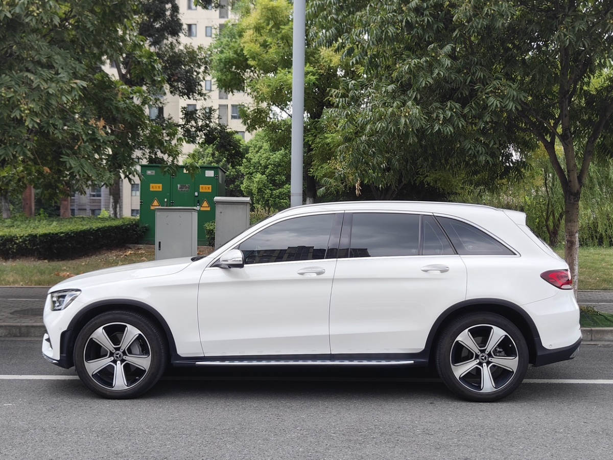 2020年1月奔馳 奔馳GLC  2020款 GLC 300 L 4MATIC 豪華型