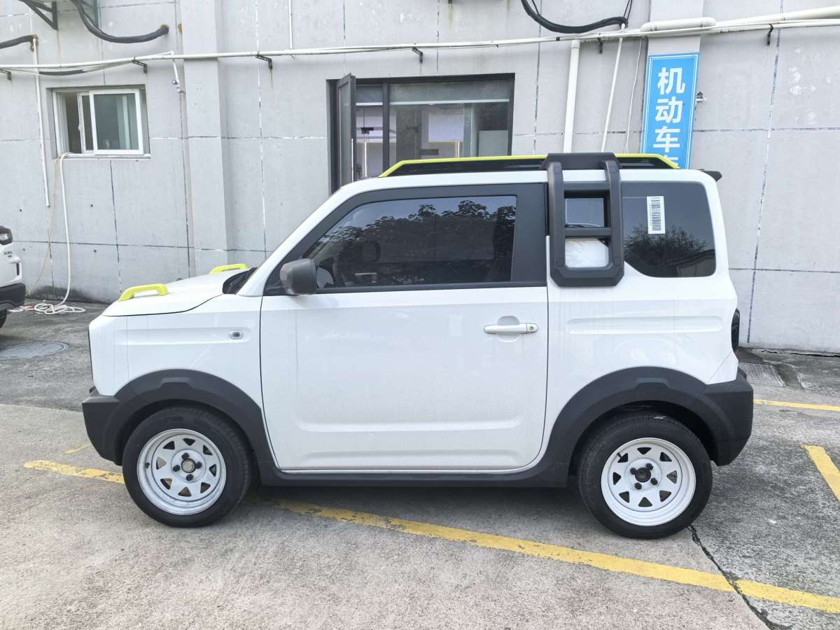 吉利 熊貓mini  2024款 200km 熊貓騎士圖片