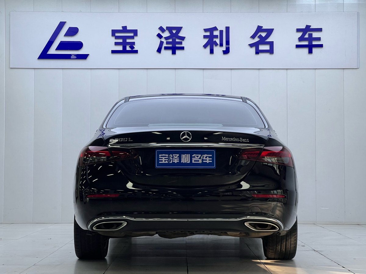 奔馳 奔馳E級  2021款 改款 E 300 L 尊貴型圖片