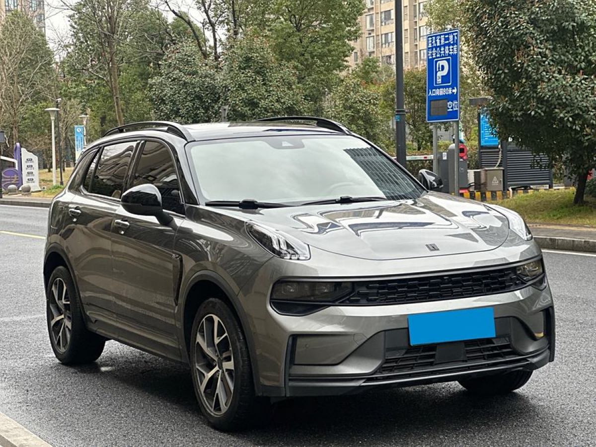 領(lǐng)克 領(lǐng)克01新能源  2021款 1.5TD PHEV Halo圖片