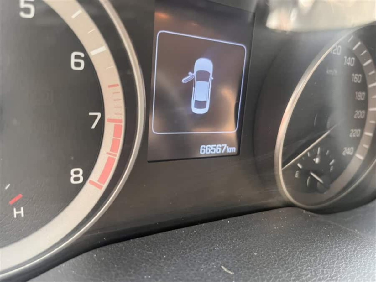 現(xiàn)代 領動  2016款 1.6L 自動智炫?精英型圖片
