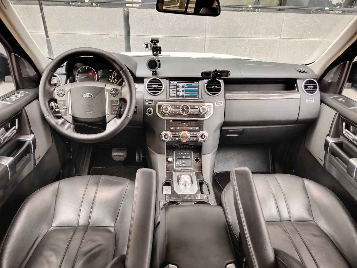 路虎 發(fā)現(xiàn)  2014款 3.0 SDV6 HSE 柴油版圖片