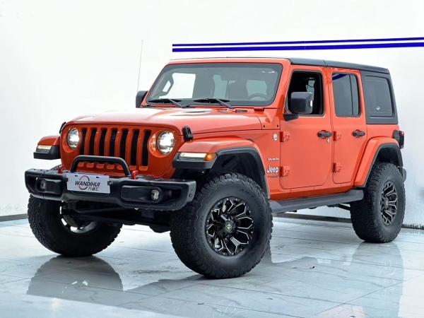 Jeep 牧马人  2019款 2.0T Sahara 四门版 国VI