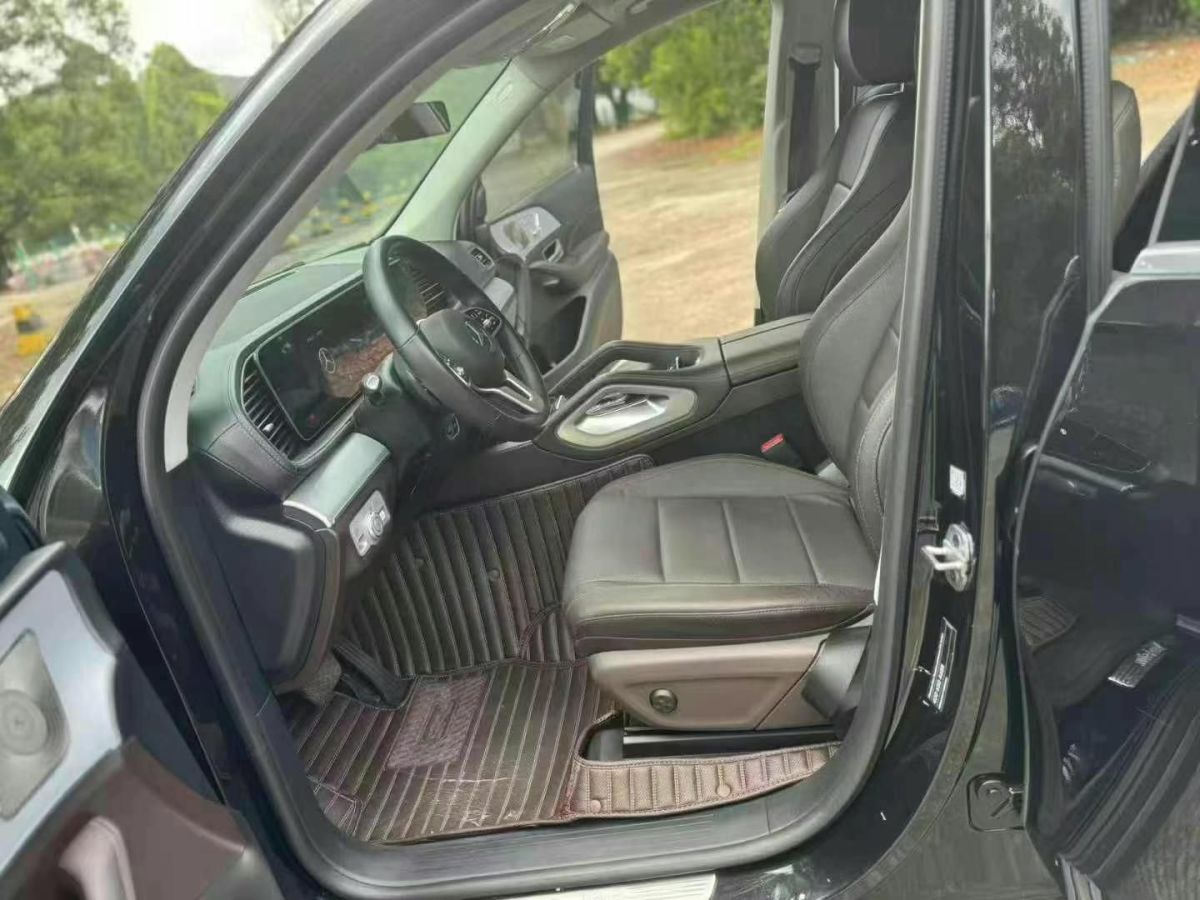 奔馳 奔馳E級(jí)新能源  2021款 E 350 e L 插電式混合動(dòng)力轎車(chē)圖片