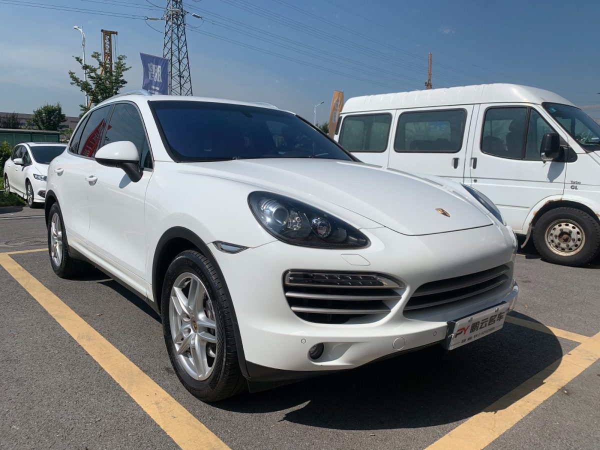 保時(shí)捷 Cayenne  2014款 Cayenne Platinum Edition 3.0T圖片