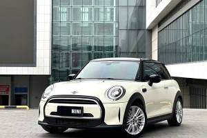 MINI MINI 改款 1.5T COOPER 經典派